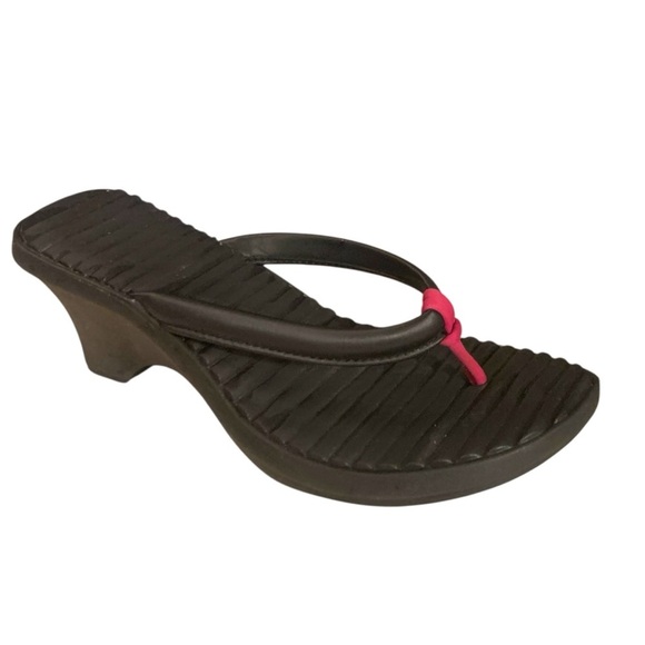 Crocs Cabana Black 3" Wedge Heels Sandals - Picture 3 of 9